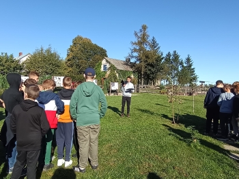 WhatsApp Image 2025-09-24 at 13.57.46 (7).jpeg