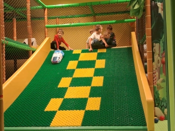 551502711_776104531875551_3920425688026782264_n