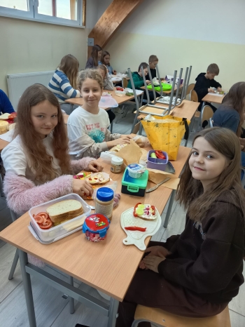 WhatsApp Image 2025-11-06 at 11.21.16 (1).jpeg