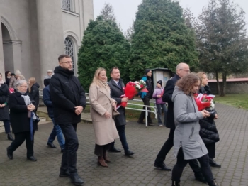 3586cd84-5d64-4da6-abfe-1fa7dc7ce25d