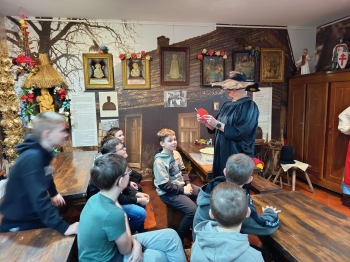 WhatsApp Image 2025-11-18 at 19.47.45.jpeg