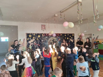 590219783_2277594712748607_7976672522675166139_n