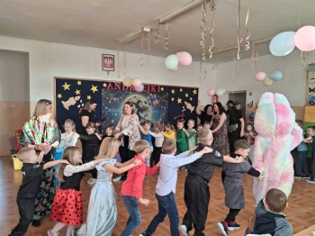 589562053_722581207038020_3493041603403195419_n