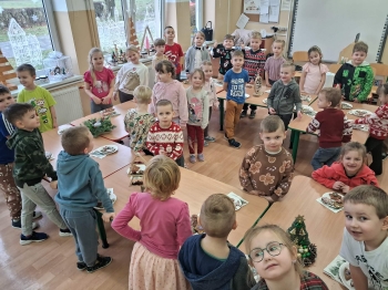 597596885_875283921635755_6315629634322271918_n