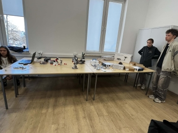 2de9d628-2092-43c4-b46f-7874f827e335.jfif