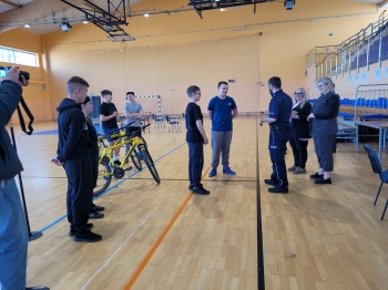 27d6f587-4e7a-424e-8e44-e253c332fc11.jfif