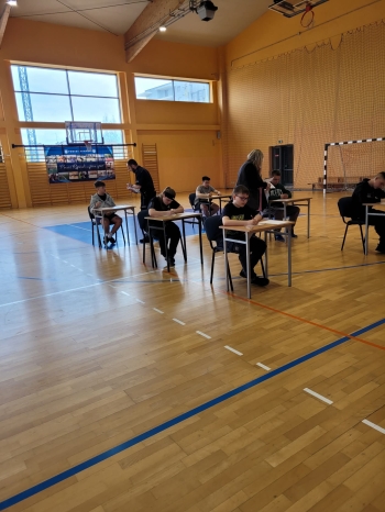 45dc21a3-e2bb-4eab-91c1-4686e3566866.jfif