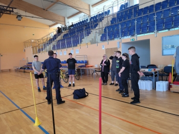 8056bebc-8fea-4273-8b34-cc8e0284f3f7.jfif