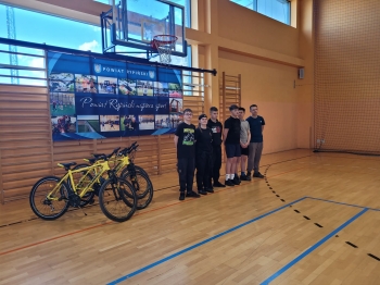 bed87f4d-0c57-480f-89c7-9a8986c13351.jfif