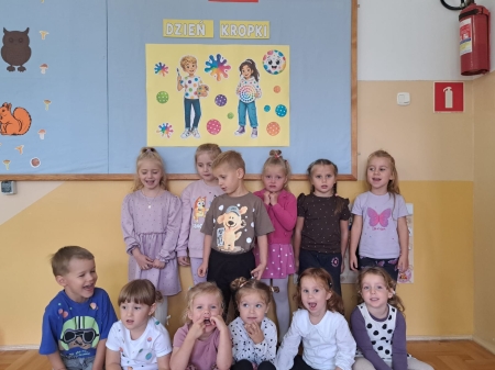Międzynarodowy Dzień Kropki w oddziale przedszkolnym