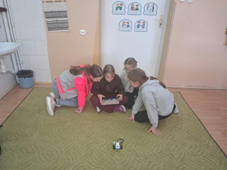 Nauka przez zabawę – warsztaty z robotyki