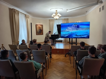 Wyjazd edukacyjny pełen inspiracji – od sztuki po muzyczne ślady Chopina